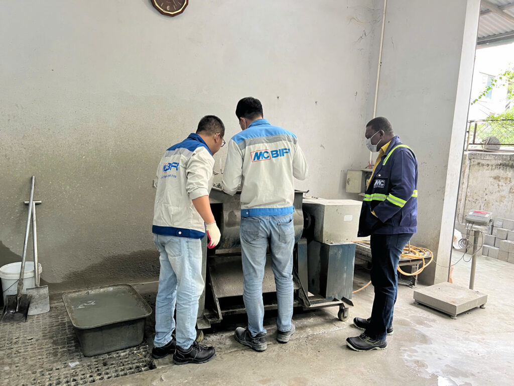 z6092700180341_b305701a0b8f30f59d72f6264ad634f8