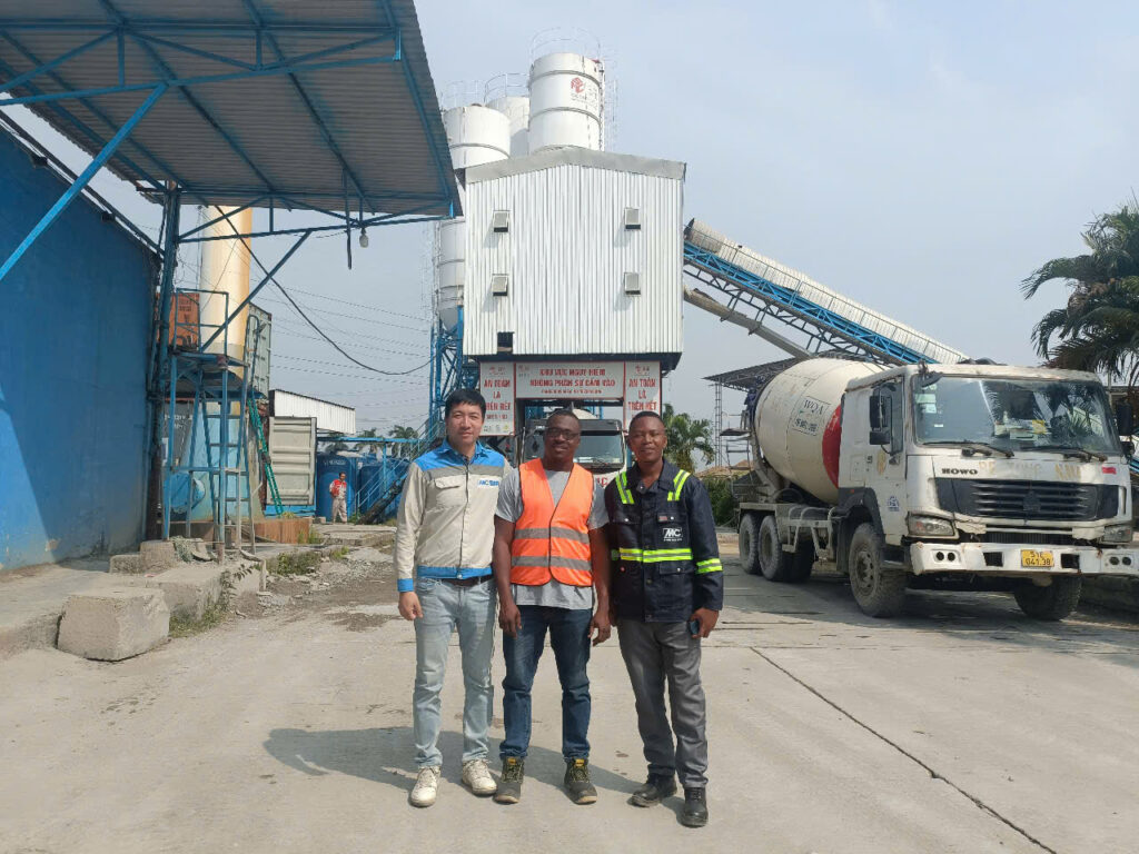 z6424873633363_bd3d4d123bc98cb9be3b14a2a570d111