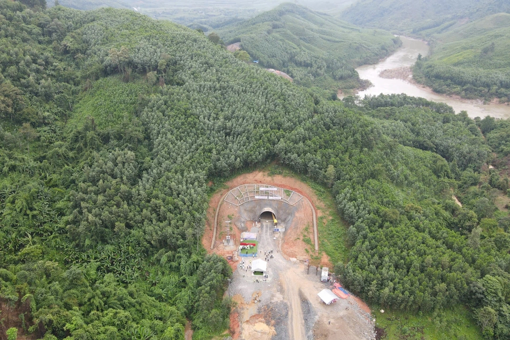 Đường sắt cao tốc Khe Nét - Quảng Bình